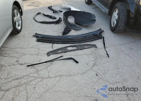 2016 Ford Explorer Xlt z USA, uszkodzony, nr VIN 1FM5K8DH3GGD11904